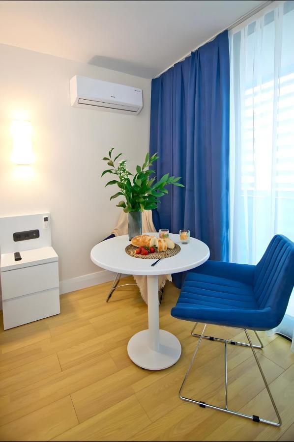 Panorama Orbi City Center Suite Batoumi Extérieur photo